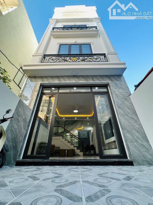 Nhà Phố Thiên Lôi Aeon Maill Độc Lập Sân Cổng - 3