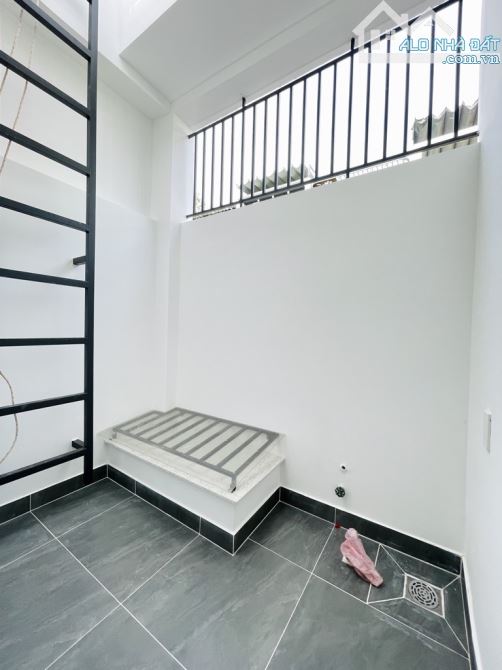 Nhà 3 tầng 3 phòng ngủ nhang lớn 4m4 khu đồng bộ giá 5 tỷ 850 đường số 59 Quận Gò Vấp - 3