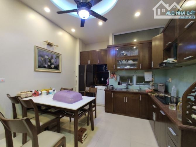 Bán gấp nhà phố HOÀNG SÂM, CẦU GIẤY, 65m, 5 tầng, Mt 4.5m, oto, K.Doanh, Nhỉnh 16 tỷ. - 3