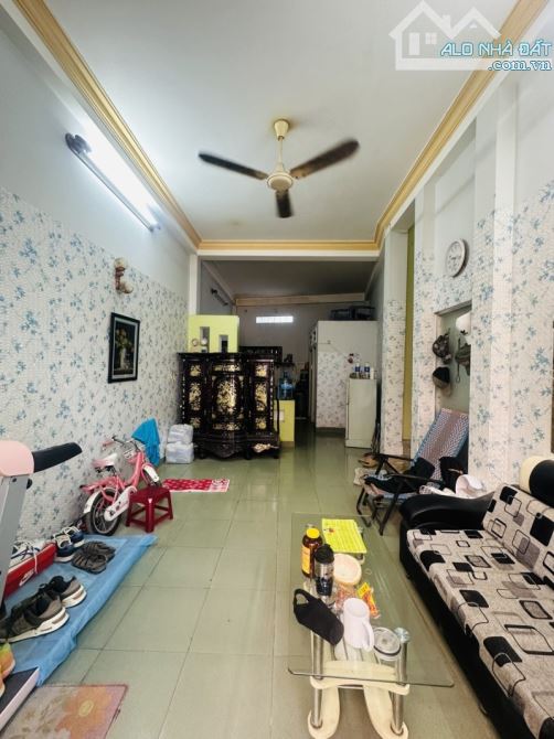 BÁN NHÀ PHÚ NHUẬN HXH 60M2 2 TẦNG NGANG 5,4M HẺM THÔNG KD HIẾM NGUYỄN TRỌNG TUYỂN GẤP BÁN - 3