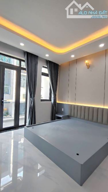 SIÊU PHẨ.M CAO TẦN.G ĐỒNG BỘ CẠNH TÂ.N KỲ TÂN QUÝ - ÔTÔ VÀO NGỦ - ( 4X15M ) - 3