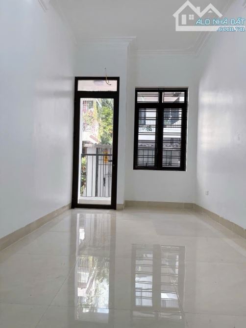 Lô Góc- Hoàng Hoa Thám - Thụy KHuê, 10m ra ô tô, DT 50m, chào 10.5 tỷ - 3