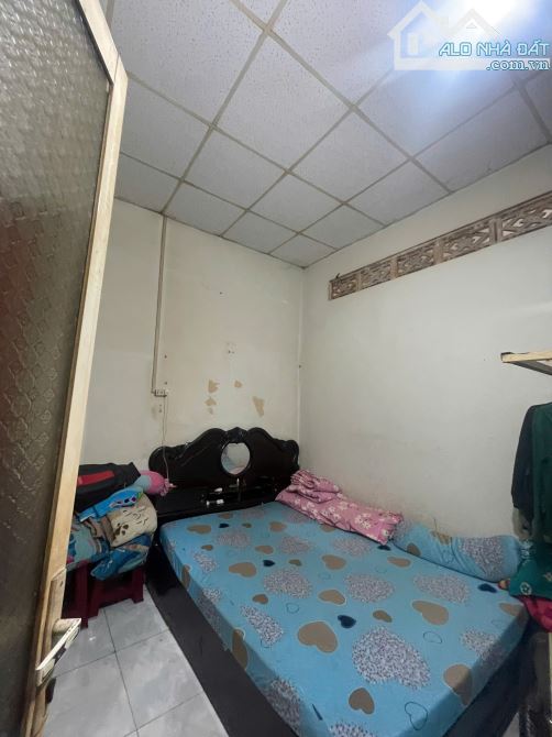 Nhà mặt tiền Phan Đăng Lưu, Thủ Dầu Một. Diện tích: 4,65x37 tổng 175.9m có 149.9m2 thổ cư - 3