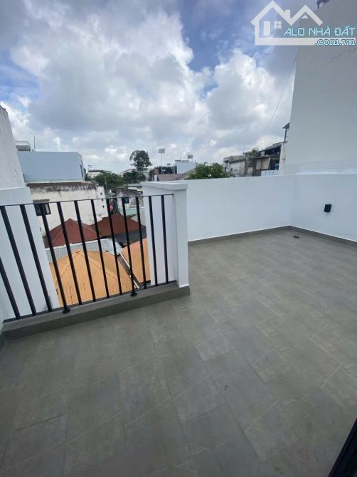 NHÀ 3 TẦNG LINH TÂY 50M GIÁ 7.2 TỶ HẺM XE HƠI THÔNG - 3