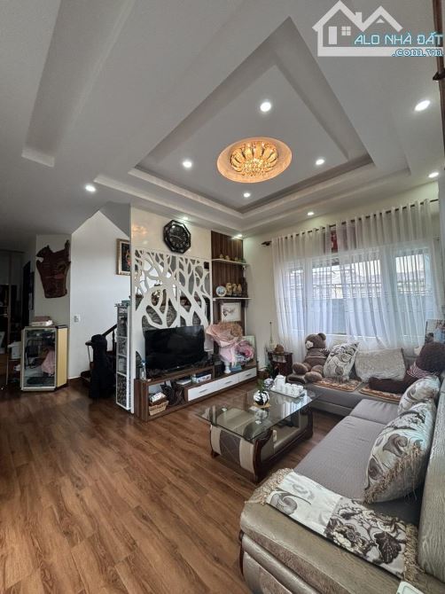 BDS NGHỈ DƯỠNG: VILLA cách hồ Xuân Hương chỉ 800m giá cực tốt - 3