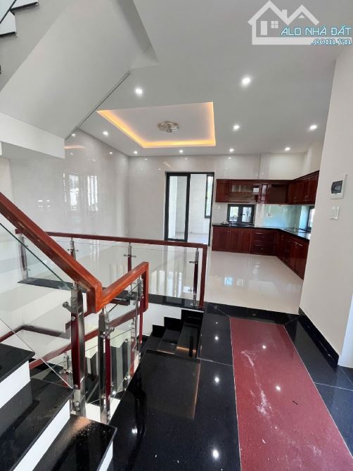 🏡 CẦN BÁN NHANH SIÊU PHẨM 3 TẦNG _ LÔ GÓC ĐƯỜNG 7,5 M TRẦN ĐĂNG - 3