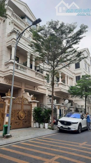 Mặt tiền ĐS4 city land park Hill Gò Vấp. Ngang 5x20 , dtcn : 100m2, 5 tầng . - 3