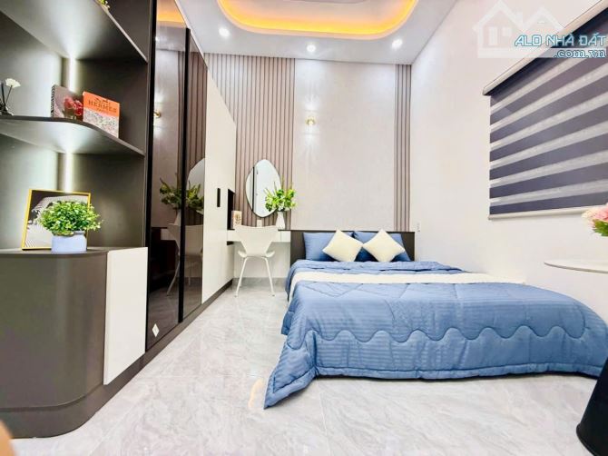 GẦN CHỢ HẠNH THÔNG TÂY - 56M2 ( 4 x 14) - 2 TẦNG - 3 PN - CÓ PN TRỆT. - 3