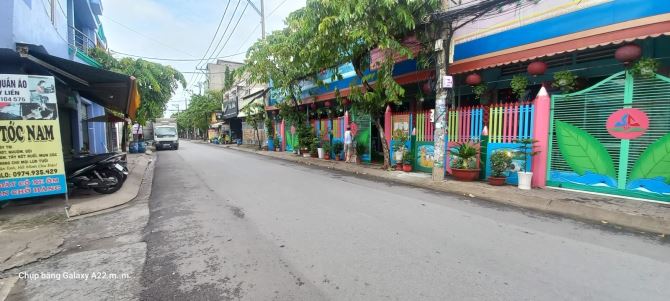 🧨BÁN NHÀ XƯỞNG GIÁ RẺ CHỈ 10.2 TỶ-NGANG 8M-GẦN NGÃ TƯ BÀ ĐIỂM, HÓC MÔN–191M2 FULLTHỔ CƯ - 3