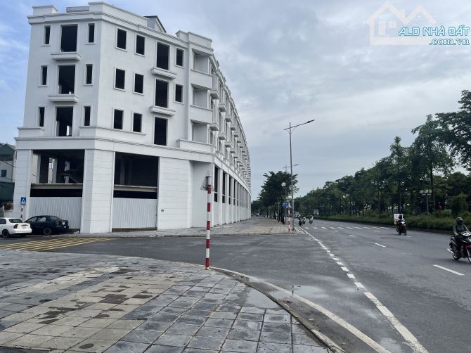 biện thự liền kề phố kiên thành gia lâm hà nội dt 75m2 5 tầng giá chưa đến 30tỷ - 3