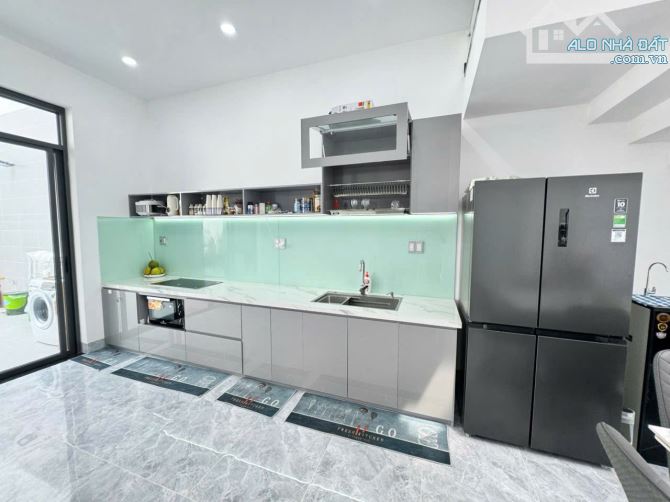 🔥🏝 BÁN VILLA HỒ BƠI VIEW BIỂN - 20 TỶ - SỔ HỒNG HOÀN CÔNG - TRẦN PHÚ BIỂN ĐẸP - 3