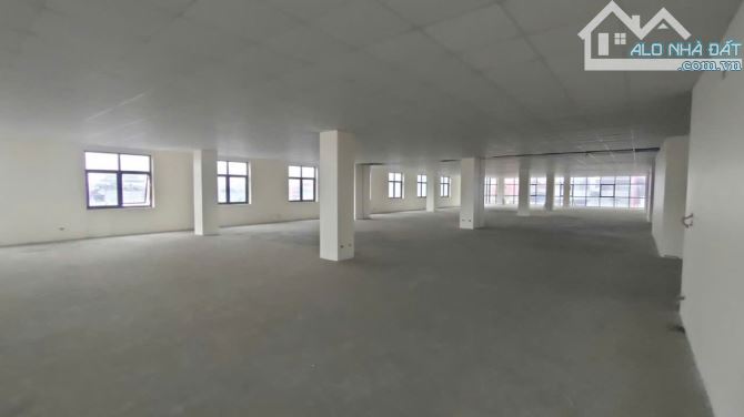 Cho thuê kho đường Nguyễn Trác, Hà Đông. DT 1500m, xây dựng kiên cố. có PCCC tự động. Giá - 3