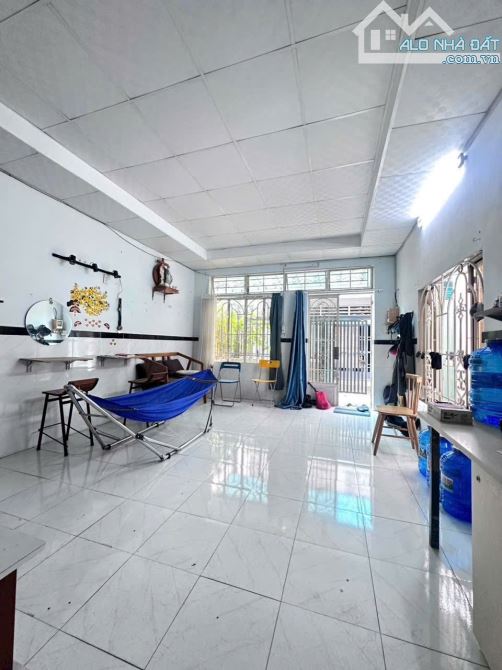Bán Căn Nhà Cấp 4, DT 85M2, Sổ Riêng Thổ Cư, Gần Giáo Xứ Tân Mai, Phường Tân Mai. - 3