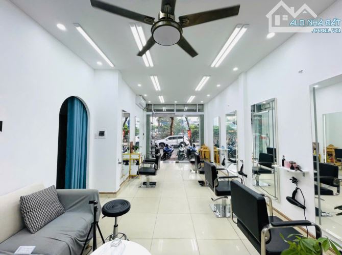 Cho thuê nhà MP Giáp Nhất dt 70mx 6 tầng, ô tô đỗ cửa, 30tr/th - 3