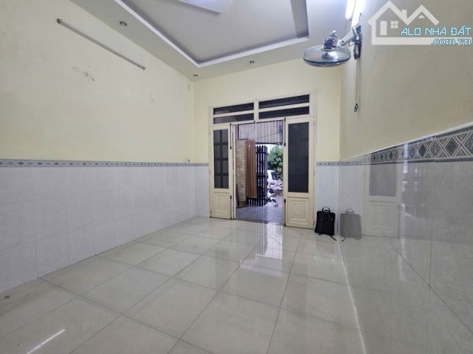 Hiếm - nhà MT đường số cắt Lâm Văn Bền; 3.5x14m; kinh doanh đủ ngành nghề - 3