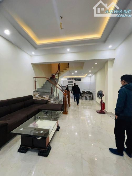 Cho thuê nhà cực đẹp tại Văn Cao - Hải An - Hải Phòng phù hợp chuyên gia nước ngoài - 3