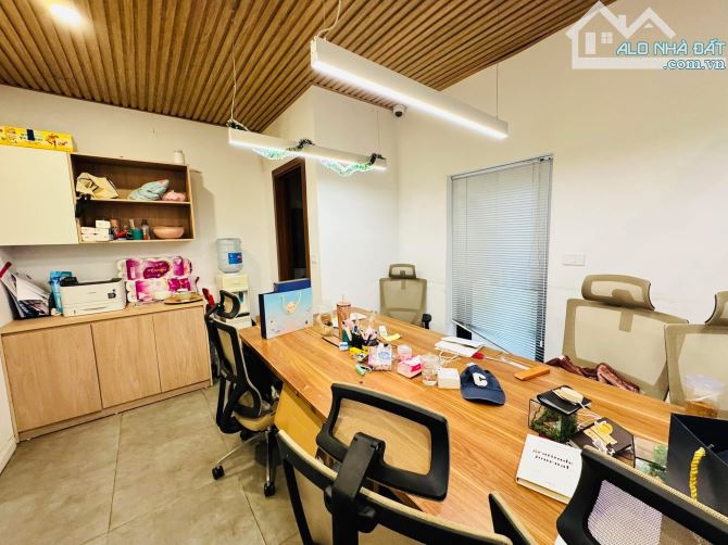 Bán Nhà 4 Tầng Kinh Doanh Phố Đặng Văn Ngữ Đống Đa Ô Tô Tránh DT 106M MT 6.7M Giá 35Tỷ - 3