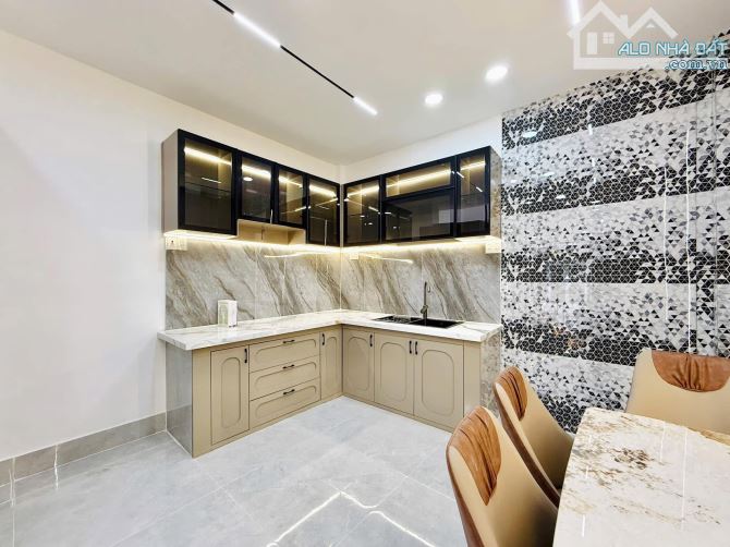☀️ Còn duy nhất một căn tại đường Phổ Quang - Quận Tân Bình (3 Tầng) - Giá bán: 3 Tỷ 640 - 3