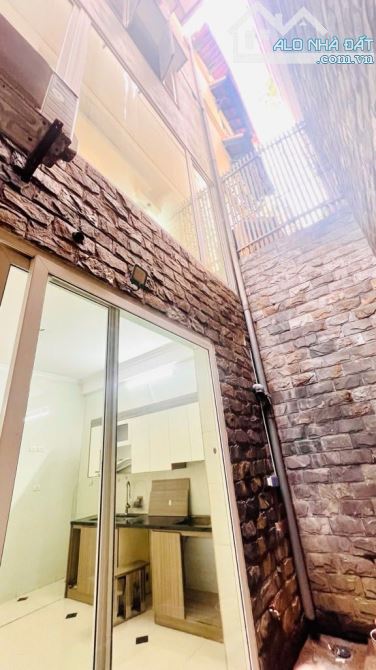 KHU ĐÔ THỊ VĂN QUÁN - Ô TÔ ĐỖ CỬA - GIÁP TRƯỜNG VICTORIA - ĐANG CHO THUÊ 30TR/THÁNG - 3