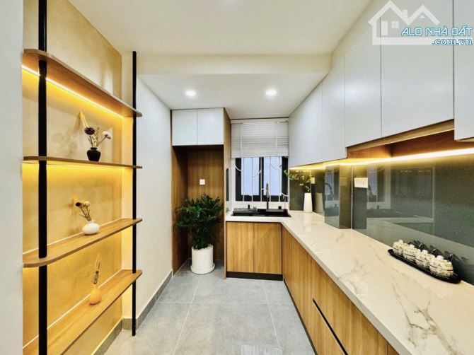 HOA HẬU XVNT - UNG VĂN KHIÊM - BÌNH THẠNH  - 5.2M × 8.5M - 2 TẦNG 3PN - NHỈNH 6T43 - 3
