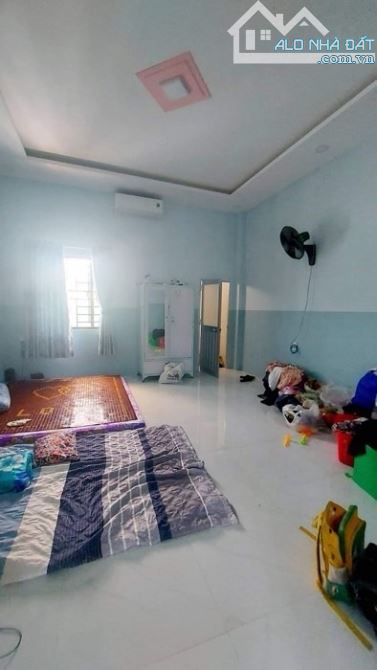 Bán Nhà Ngay Ngã Tư Bảy Hiền-Cách 2 Căn Ra Mặt Tiền-76m2 Chỉ 5 Đồng Hơn - 3