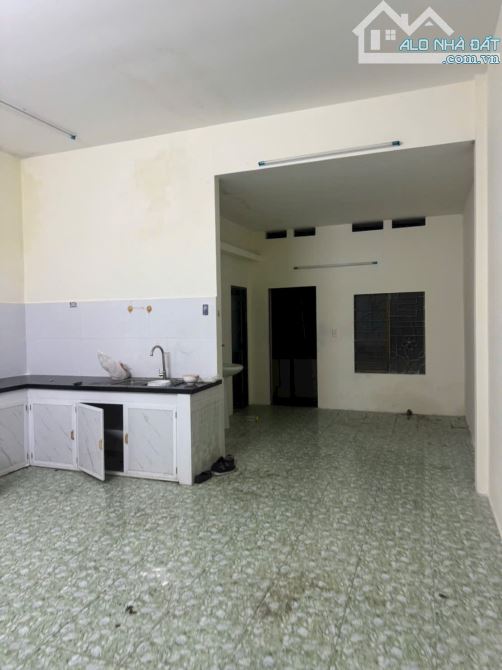 Bán nhà 2 tầng Đường Chính Quang Châu - Hoà Xuân - 3