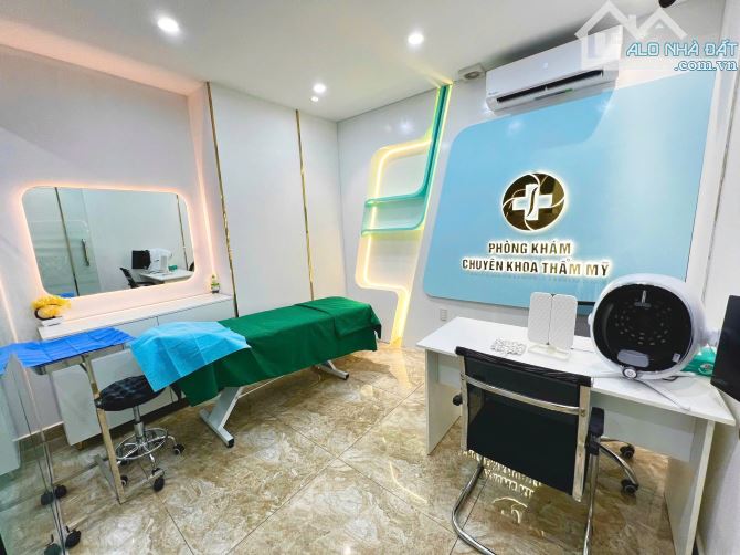 Cho thuê nhà đẹp 218 Bến Vân Đồn Quận 4 - Hầm trệt 4 lầu giá siêu tốt chỉ 75 triệu baothuế - 3