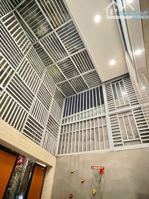 Bán nhà 6x30 đúc 6 tấm mặt tiền đường Nguyễn Thị Sóc - 3