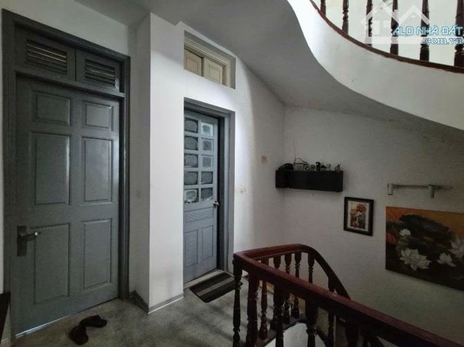 Mặt phố Núi Trúc 138m2, 4 tầng, mt 5m, 63 tỷ mua giá trị tương lai, kinh doanh đỉnh - 3