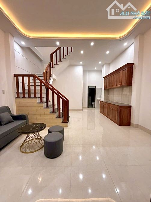 Cặp Nhà Trệt Lầu hẻm 311 đường Nguyễn Văn Cừ - Gần Cao đẳng Y Tế & ĐH Công Nghệ - 3