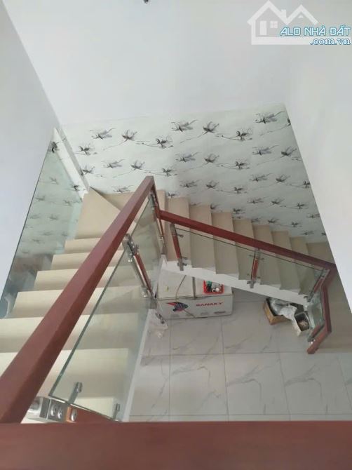 Cần bán gấp căn nhà mặt tiền thiết kế đẹp, đường Lê Thiệt, Tân phú. 112.5m2 (nở hậu) - 3