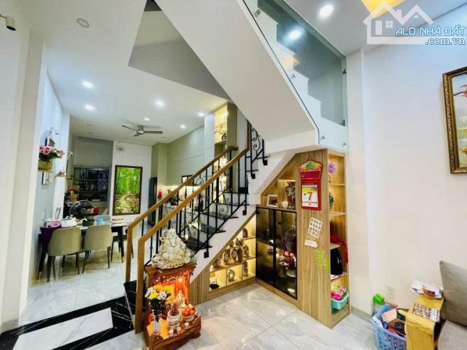 KHU PHAN XÍCH LONG - 50 M2 - 4 TẦNG - NHÀ ĐẸP Ở NGAY CÁCH 20 MÉT LÀ MẶT TIỀN ĐƯỜNG - 3