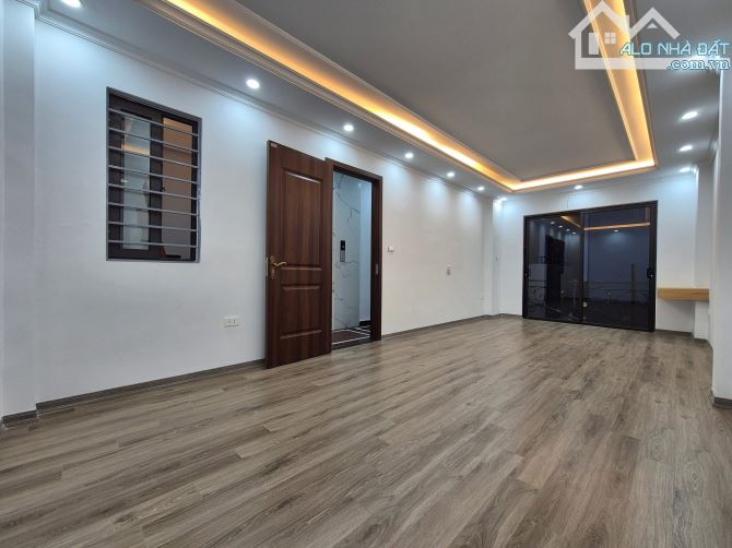 Ngọc Hồi - Hoàng Mai 41m x 5 tầng, mặt tiền 5.8m, giá 9.1 tỷ thương lượng - 3