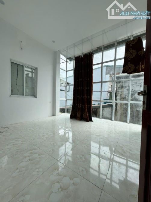 🏡 BÁN CĂN NHÀ 2,5 TẦNG NGAY TRUNG TÂM THÀNH PHỐ THANH HÓA - P.ĐÔNG THỌ cũ - GIÁ CHỈ 1.9x - 3