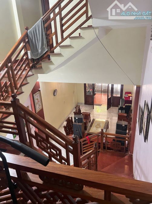 Bán Nhà đẹp 3 tầng đường 3 ô tô, tại khu 2 Đại Phúc, tp BN.  ♦️DT 60m2 . - 3
