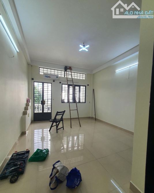BÁN NHÀ MẶT TIỀN KINH DOANH CƯ XÁ CHU VĂN AN BÌNH THẠNH 4x15M 3 LẦU. GIÁ 12,8 TỶ - 3
