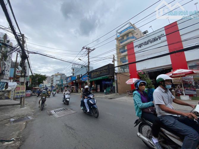 Mặt Tiền Nguyễn Duy Trinh, Q2 - Ngang 8 x 29m, đất 230m2,Đường rộng 40m, giá chỉ 3x tỷ - 3