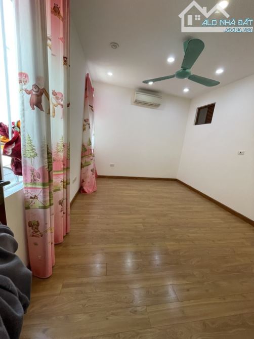 Bán nhà ngõ 10 Trần Duy Hưng, xây 6 tầng, Gara ô tô trong nhà, giá 18.8 tỷ - 3