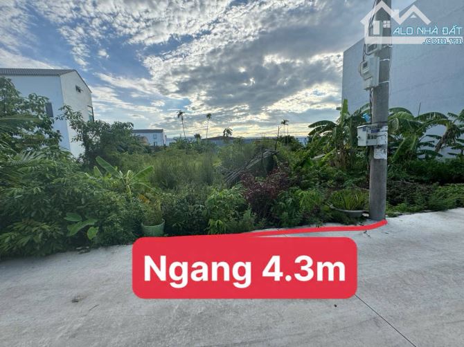 📣📣 Chuyển nhượng lô 52m tuyến 2 đường Trung Nghĩa, ngõ ô tô vò tận tất. Giá chỉ nhỉnh tỷ - 3