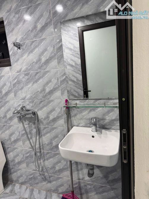 Cho thuê nhà riêng Tân Mỹ - Mỹ Đình -  quận Nam Từ liêm 40m x 2T đủ đồ  giá 10 triệu - 3