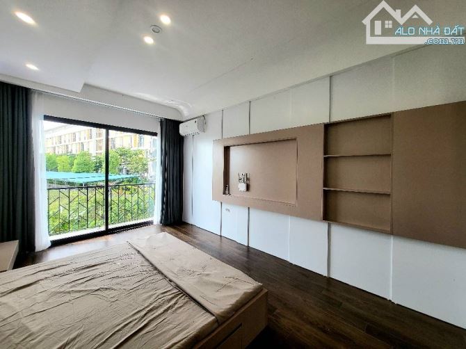 SIÊU PHẨM NGÔ XUÂN QUẢNG-GIA LÂM VIEW HỒ- NGÕ 4M- XÂY MỚI THANG MÁY- NỘI THẤT ĐẸP - 3