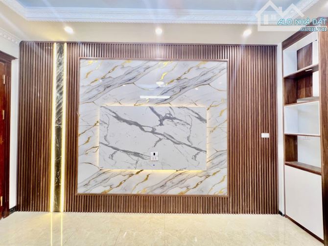 CẦN BÁN NHÀ NAM DƯ, LĨNH NAM 30M2, 5 TẦNG, 5PN, GIÁ NHỈNH 7 TỶ. - 3