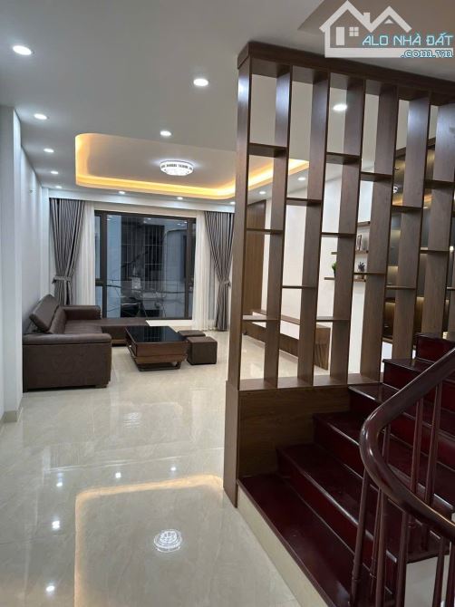 BÁN NHÀ PHỐ DƯƠNG QUẢNG HÀM, CẦU GIẤY DIỆN TÍCH 65M, 6 TẦNG, MẶT TIỀN 4.5, GIÁ 21 TỶ. - 3