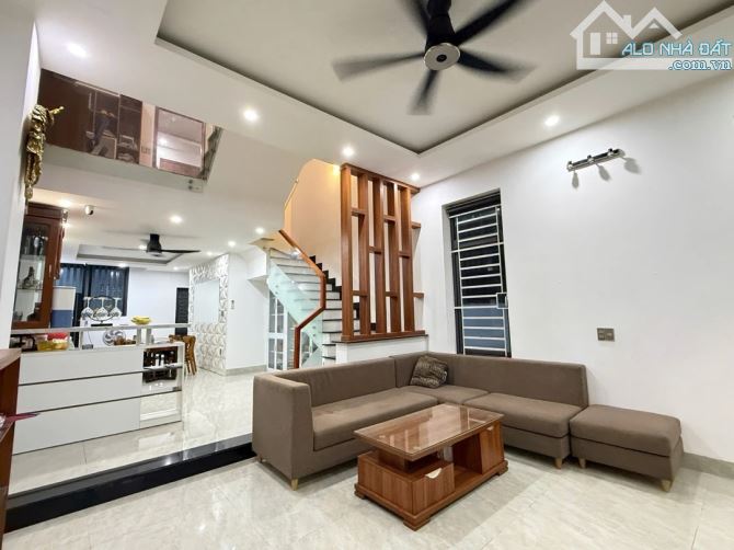 🔥 CHỦ CẦN TIỀN – BÁN NHANH 🔥🔥 🏡 SIÊU PHẨM NHÀ 3 TẦNG – 2 MẶT TIỀN NGUYỄN LỮ - 3