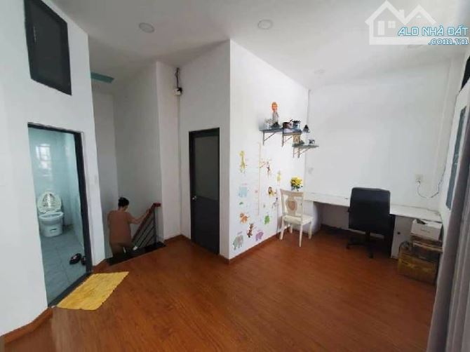 HOÀNG HOA THÁM p 7 BÌNH THANH- 53 m2- 3 TẦNG -3 pn - 6,5 tỷ - 3