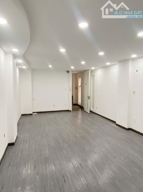 🏠 Cho Thuê Nhà Mặt Tiền Đoạn Vip Đường Phan Châu Trinh, Hải Châu. Gần Nhà hát Trưng Vương - 3