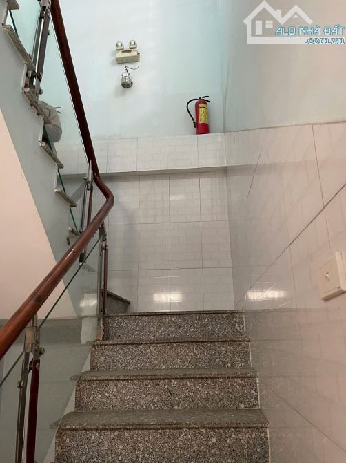 BÁN NHÀ NGHỈ 1 TRỆT 3 LẦU 84M2 AN BÌNH NGAY NGÃ TƯ VŨNG TÀU CHỈ 4 TỶ TL - 3