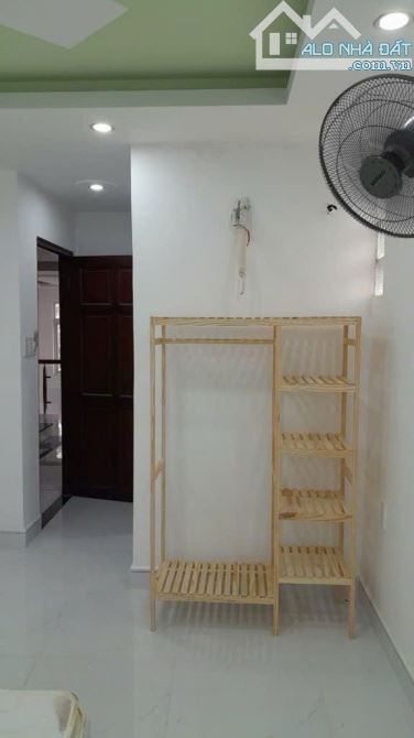 TÒA NHÀ TO RỘNG-DÒNG TIỀN CAO-GIÁ TỐT- BÁN NHÀ CHDV 100M2-6 TẦNG-MẶT TIỀN LÊ LIỂU TÂN PHÚ - 3