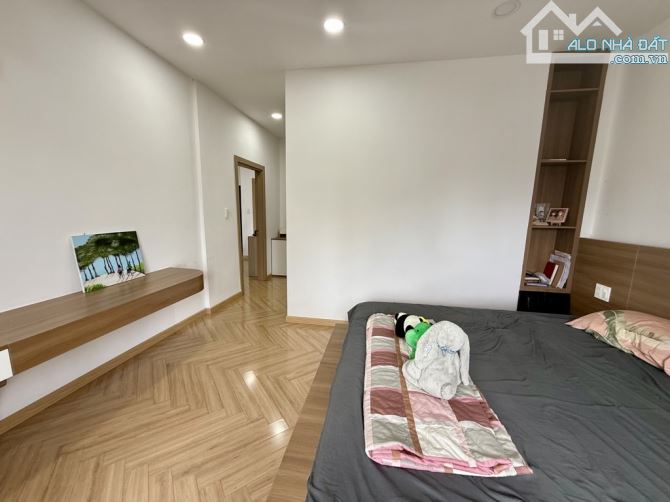 🌸 CĂN HỘ LẦU 4 - 74.2m² (8.2x10.4) - MẶT TIỀN PHẠM NGỌC THẠCH Q3 - NHỈNH 5 TỶ 🌸 - 3