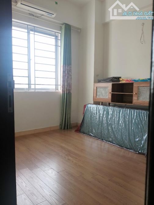 Bán chung cư Linh Đàm lô góc 2 ngủ DT 50m2 giá 3.68 tỷ - 3